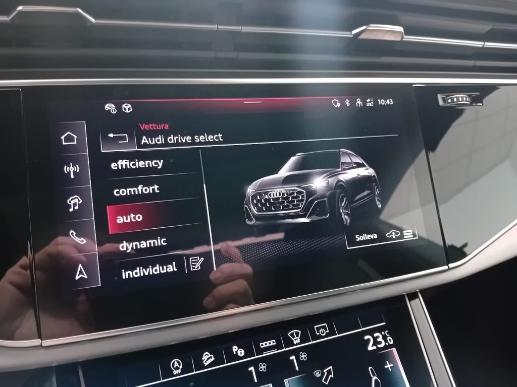 Clicca per ingrandire Q8 - SUV 50 TDI 286 CV quattro tiptronic S line edition