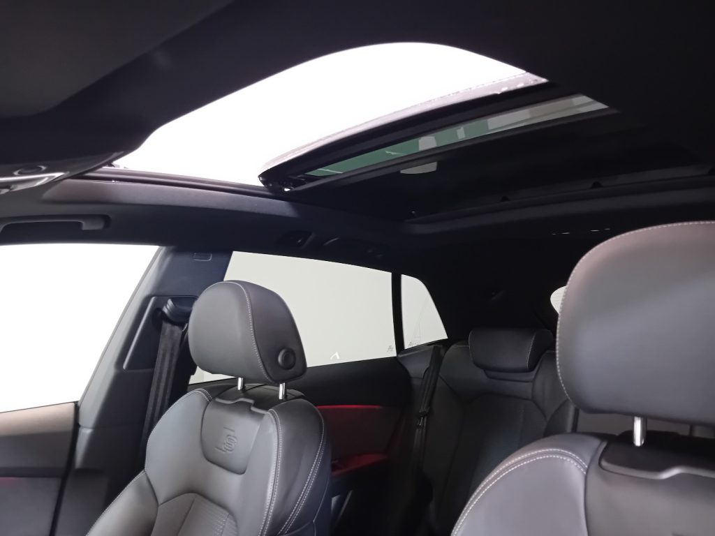 Clicca per ingrandire Q8 - SUV 50 TDI 286 CV quattro tiptronic S line edition
