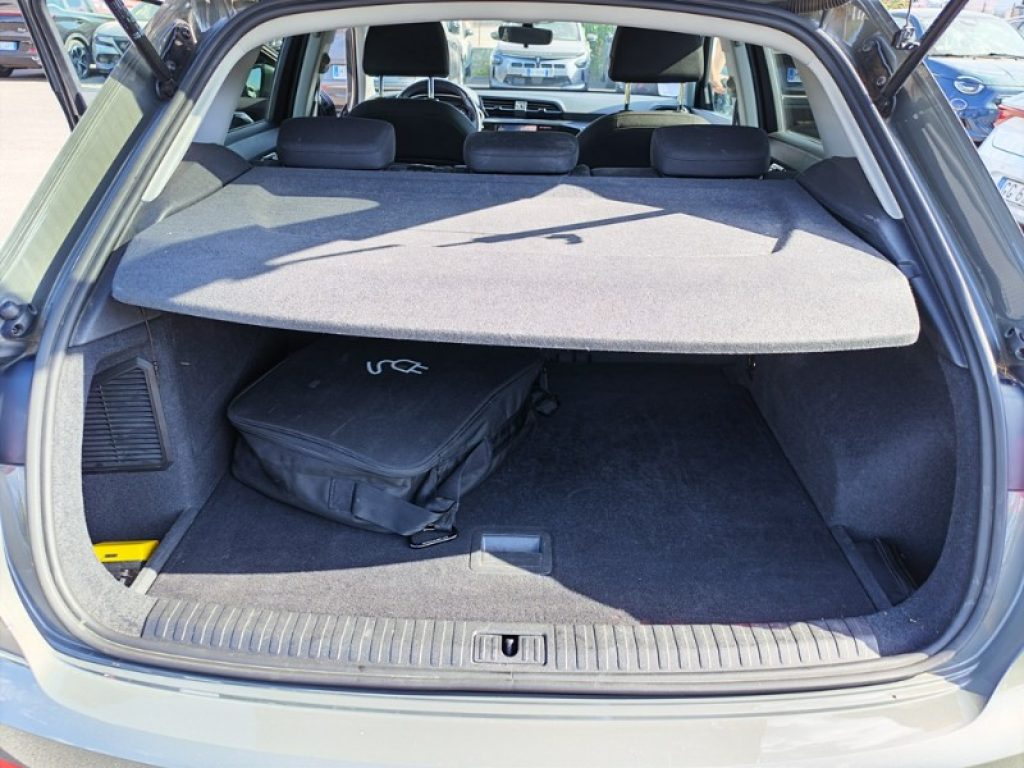AUDI Q3 45 TFSI e S tronic Business IVA ESPOSTA - 7
