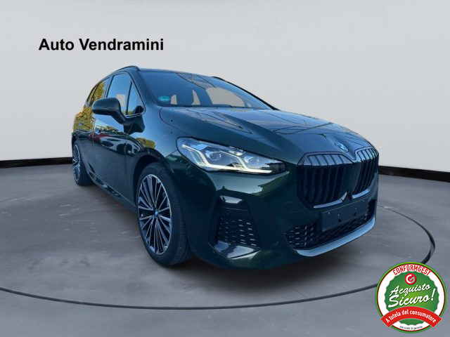 BMW 218 Verde metallizzato