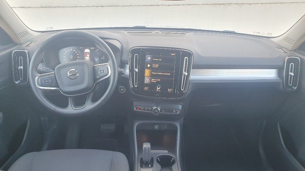 VOLVO XC40 D3 AWD Geartronic Momentum Pro N1 - Grid Foto 8