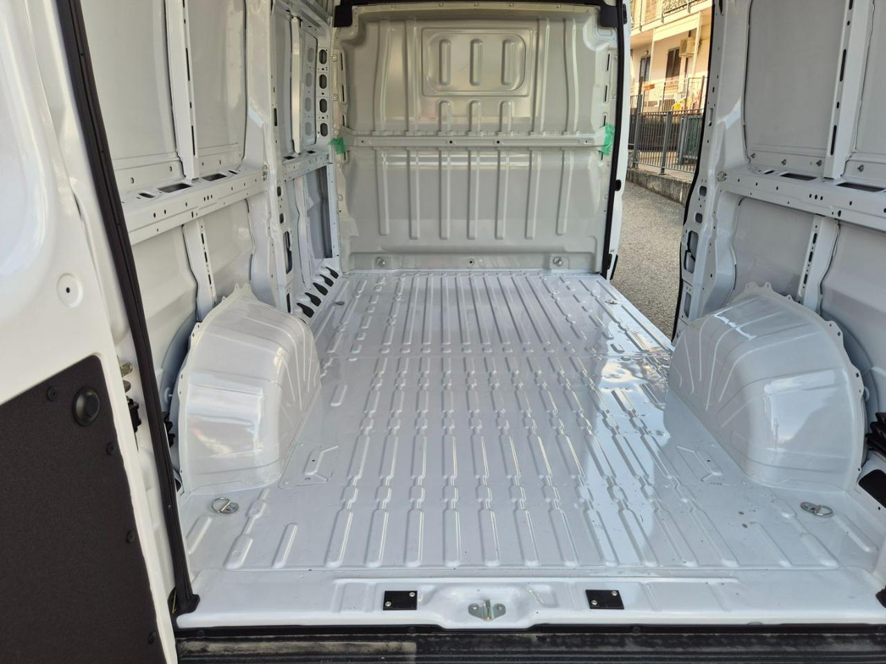 FIAT Ducato 33 2.2 Mjt 140CV PM-TM Furgone - 14