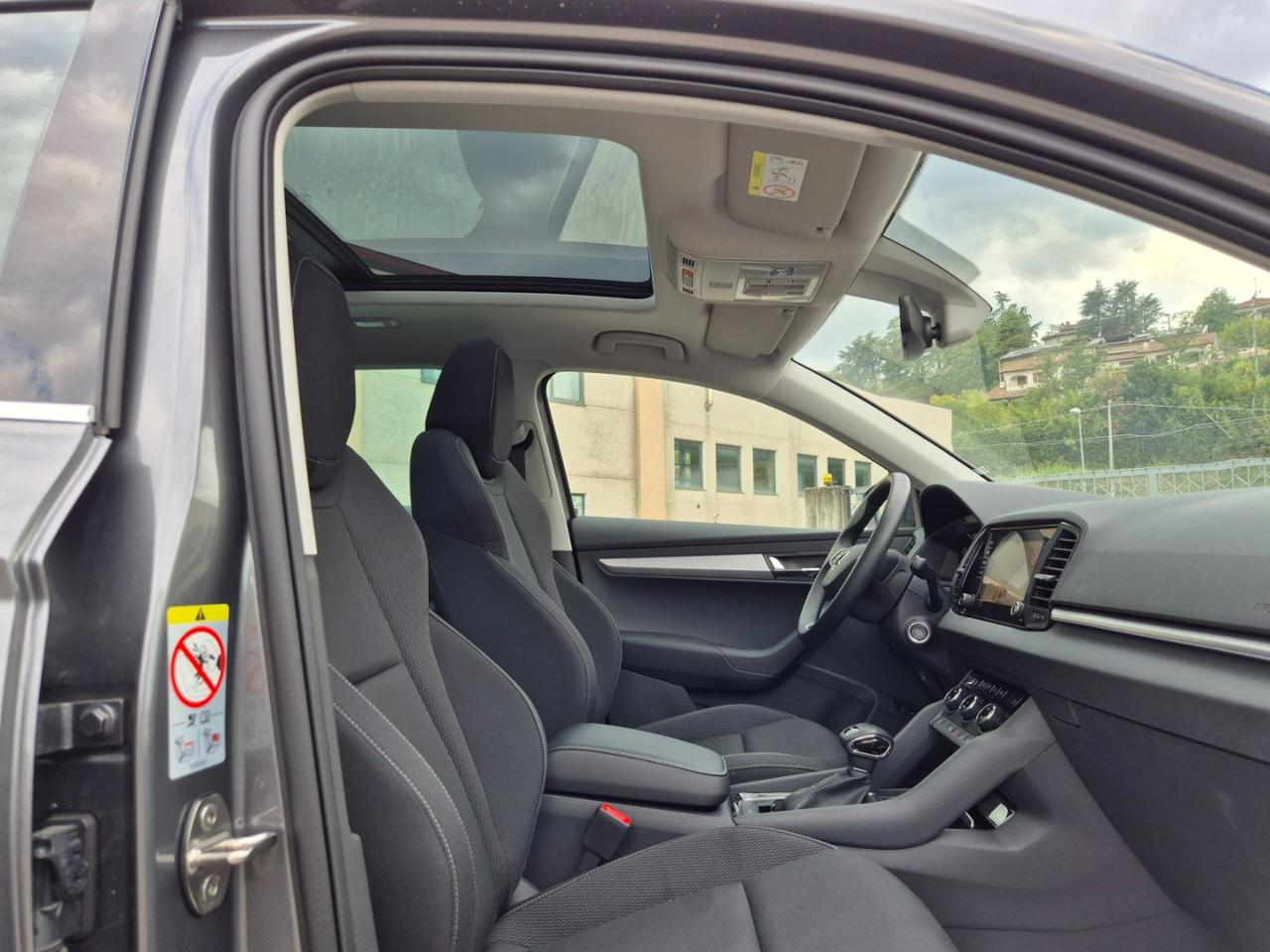 SKODA Karoq 2.0 TDI SCR DSG Style - 14