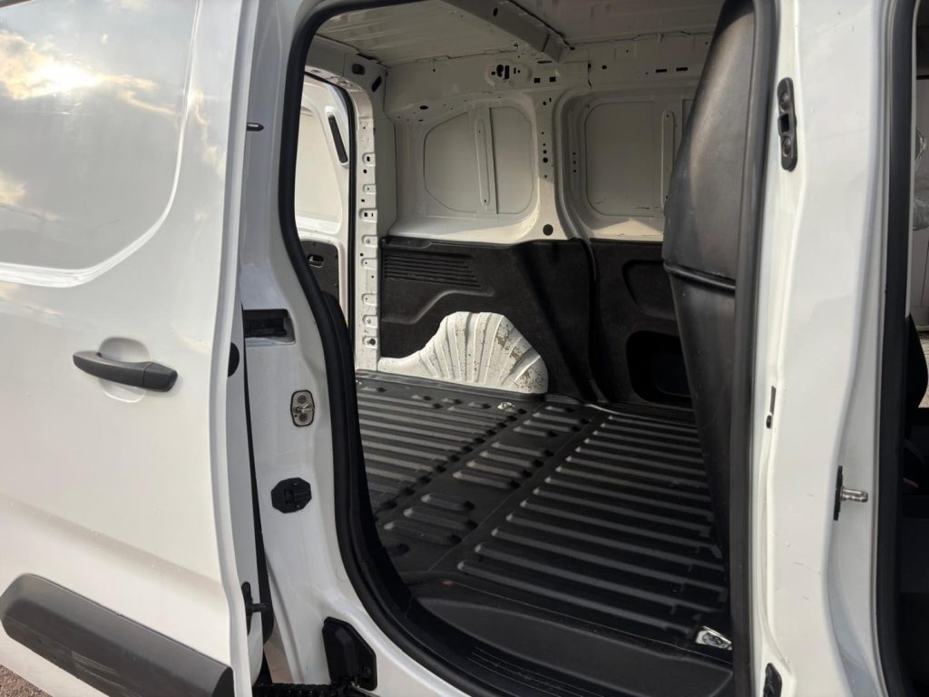 PEUGEOT Partner BlueHDi 100 PC Pro UNICO PROPRIETARIO - 9