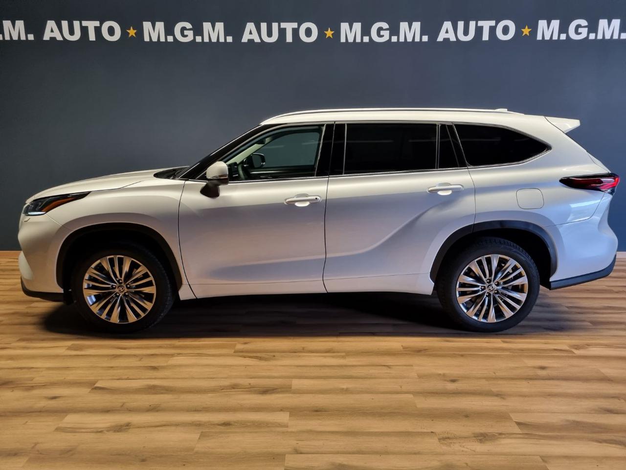 TOYOTA Highlander AWD-I LOUNGE 7 POSTI - 2