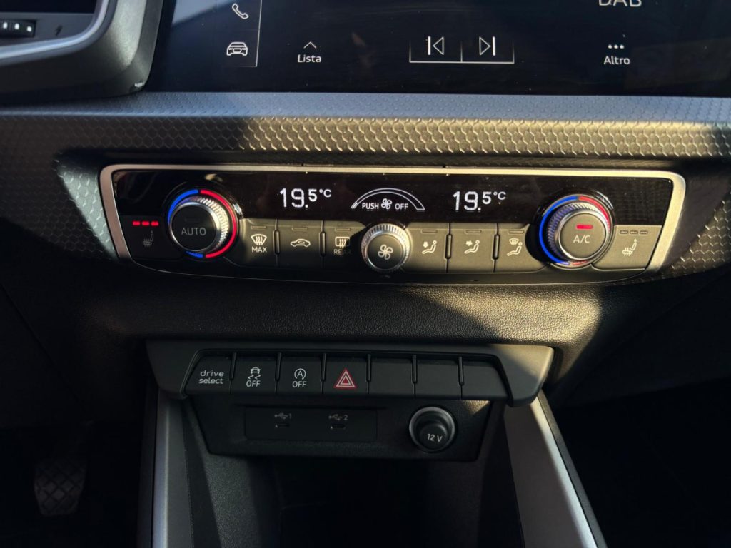 AUDI A1 SPB 30 TFSI S-Line *BICOLOR*SEDILI ANT RISC - 15