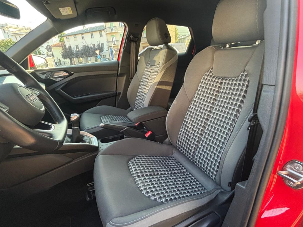 AUDI A1 SPB 30 TFSI S-Line *BICOLOR*SEDILI ANT RISC - 25
