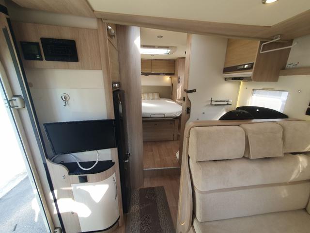 Camper - Integrato RAPIDO F680FF Diesel – foto 13