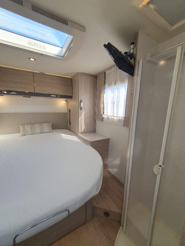 Camper - Integrato RAPIDO F680FF Diesel – foto 16