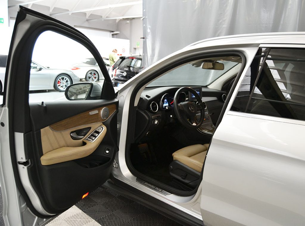 MERCEDES-BENZ GLC 220 d 4Matic Sport - Pelle-Led-Distronic-Pdc - 2