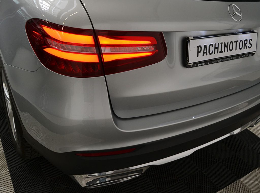 MERCEDES-BENZ GLC 220 d 4Matic Sport - Pelle-Led-Distronic-Pdc - 24