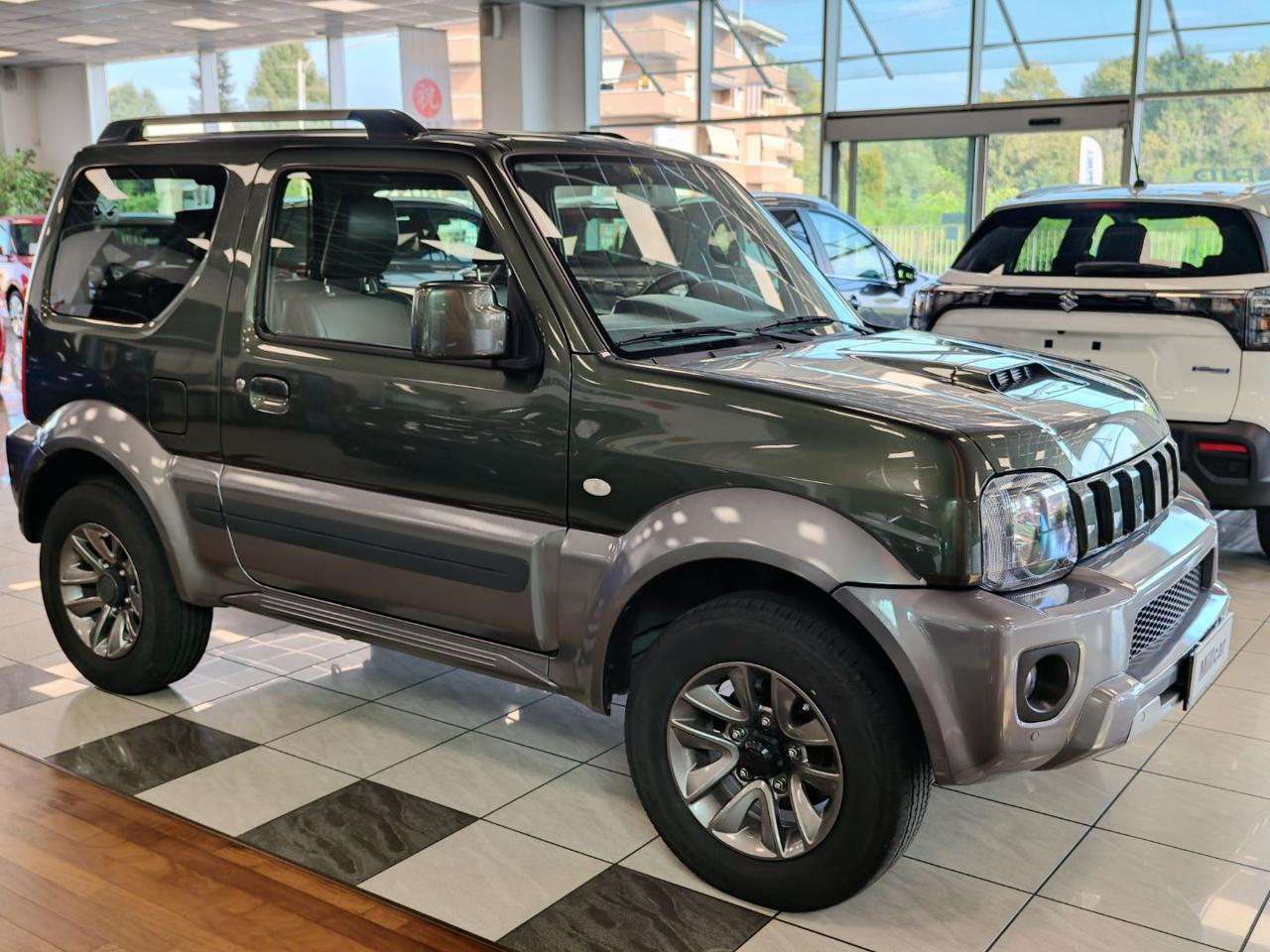 SUZUKI Jimny 1.3 4WD A/T Evolution Plus - 7