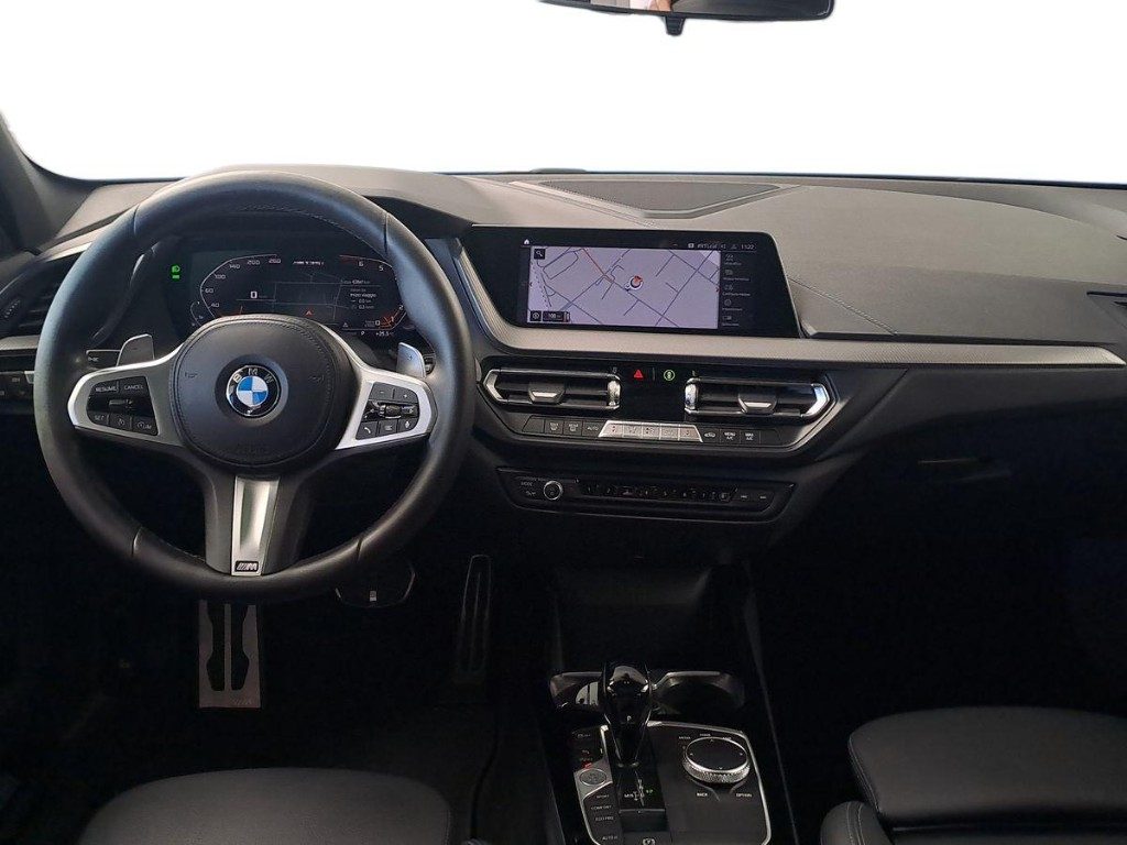 BMW M135 i xDrive Aut. + Tetto apr. - 9
