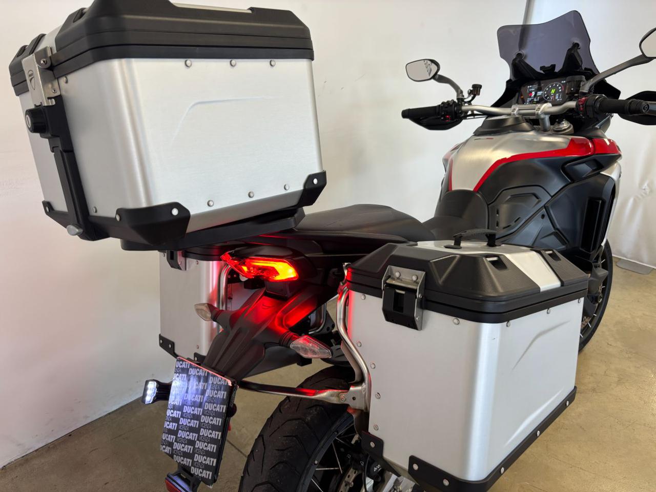 DUCATI Multistrada V4 S RALLY - 9