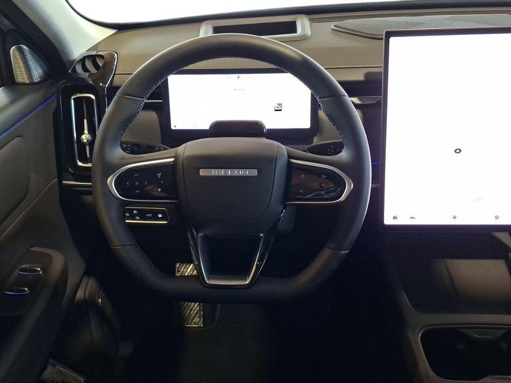 JAECOO Jaecoo 7 1.5 TGDI PHEV Premium + Tetto apr. - 10