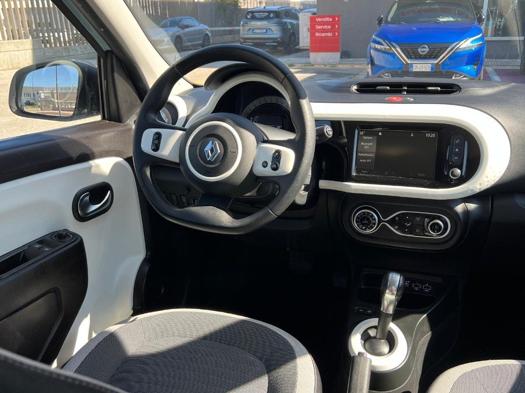RENAULT Twingo Electric Equilibre - 11