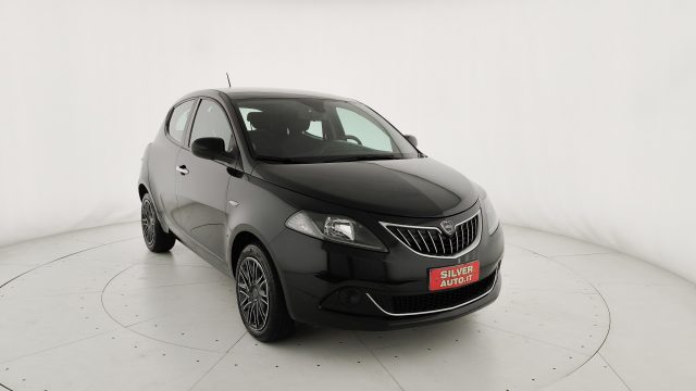 LANCIA Ypsilon Nero metallizzato