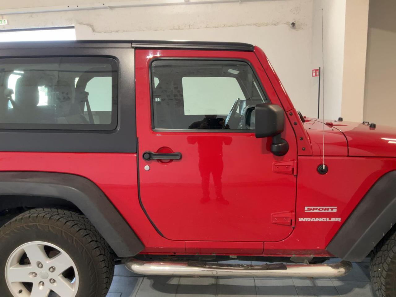 JEEP Wrangler 2.8 CRD DPF Sport - 9