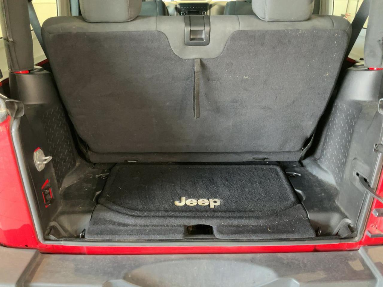 JEEP Wrangler 2.8 CRD DPF Sport - 18