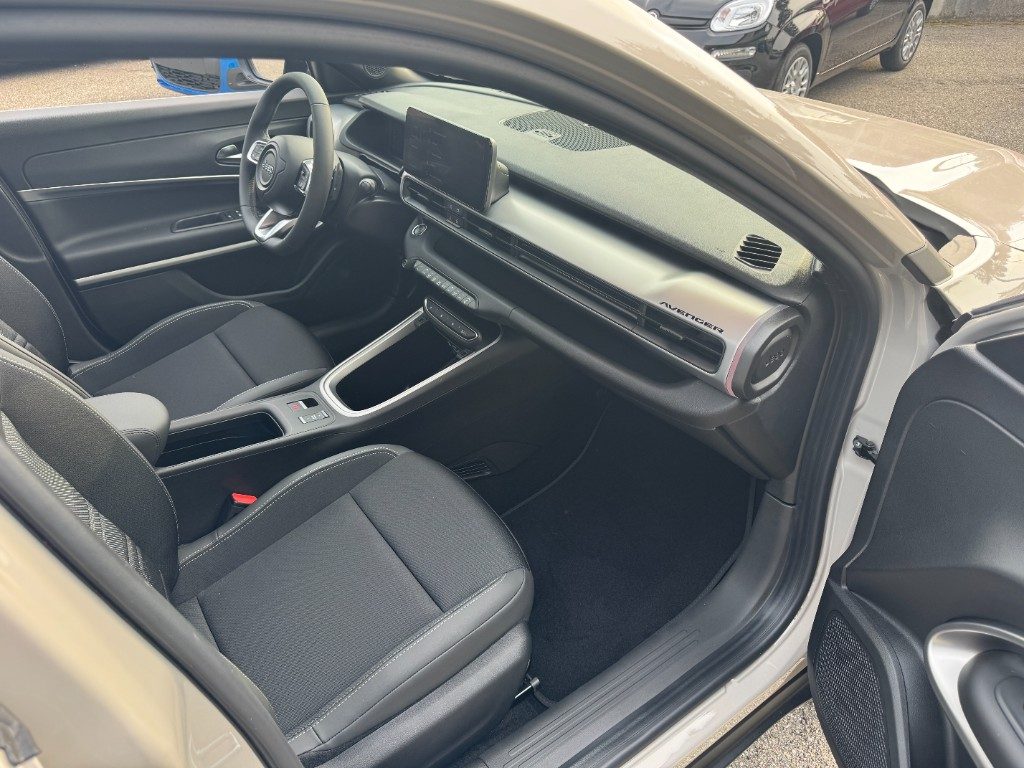 JEEP Avenger 1.2turbo e-hybrid mhev Summit 110cv+TETTO+INFO&C. - 10
