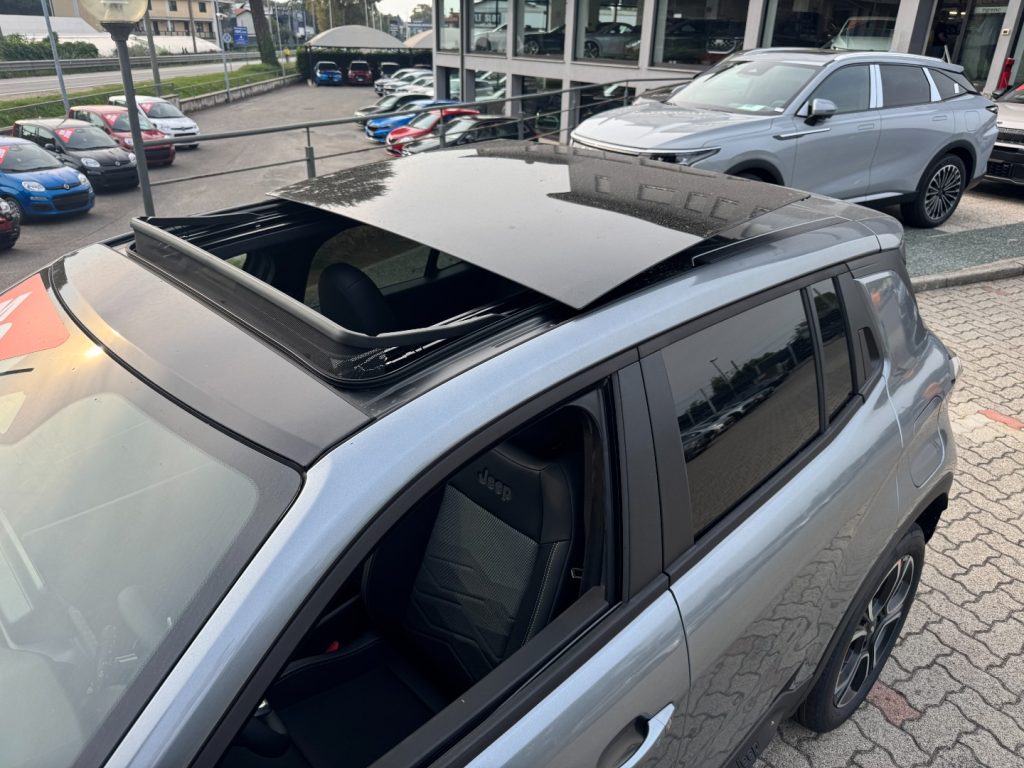 JEEP Avenger 1.2turbo e-hybrid mhev Summit 110cv+TETTO+INFO&C. - 12