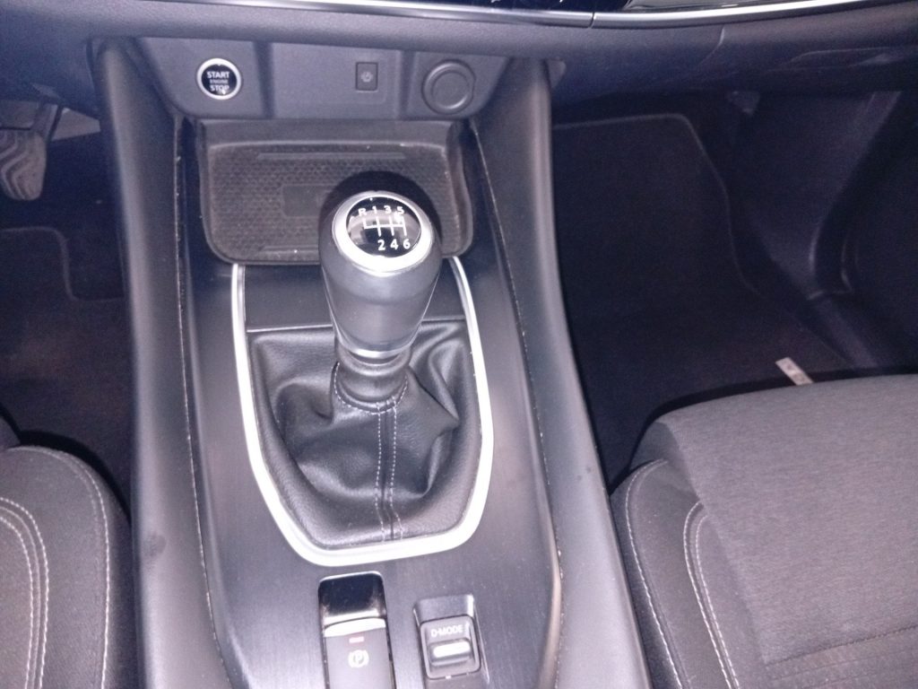 NISSAN Qashqai Qashqai 1.3 mhev N-Connecta 2wd 140cv - 15