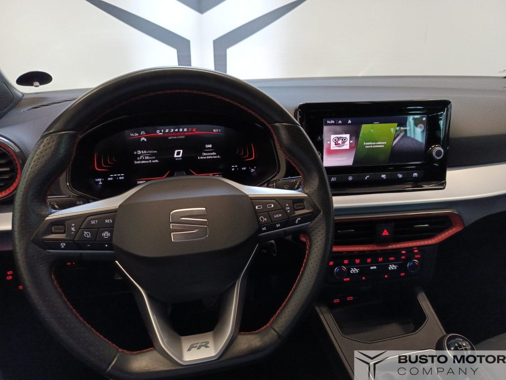 SEAT Ibiza Ibiza 1.0 ecotsi FR 95cv - 11