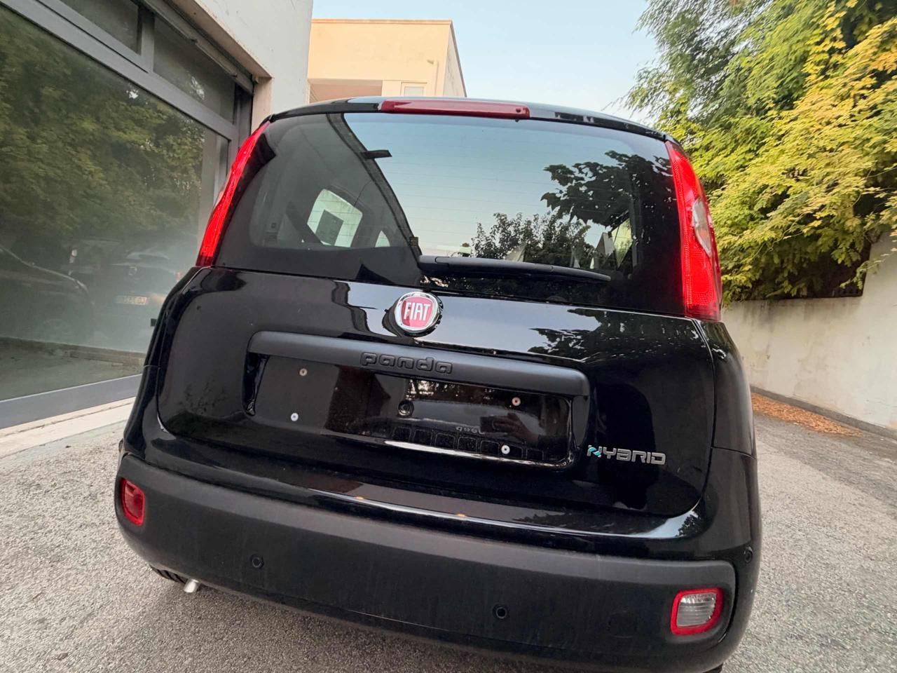 FIAT Pandina Hybrid Icon - 4