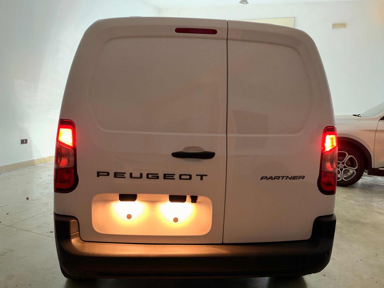 PEUGEOT Partner BlueHDi 100 S&S PL-DC Furgone Mobile - 5