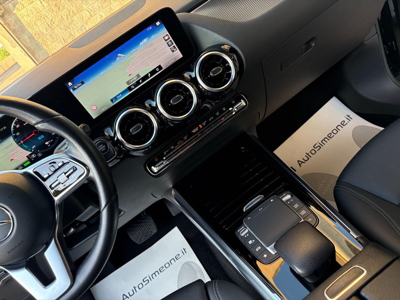 MERCEDES-BENZ GLA 250 e phev hybrid EQ Sport Plus Night Pack. - 17