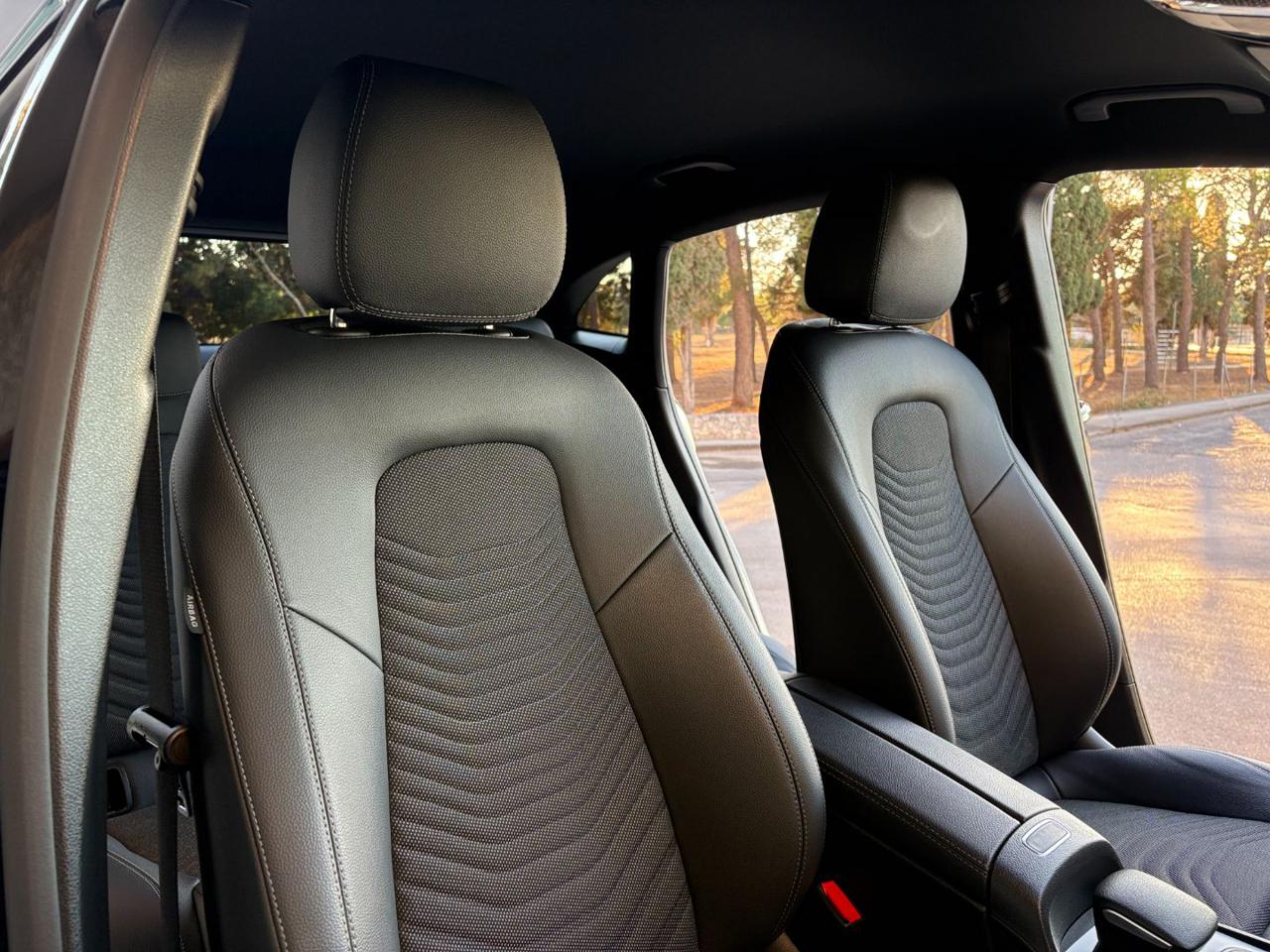 MERCEDES-BENZ GLA 250 e phev hybrid EQ Sport Plus Night Pack. - 10