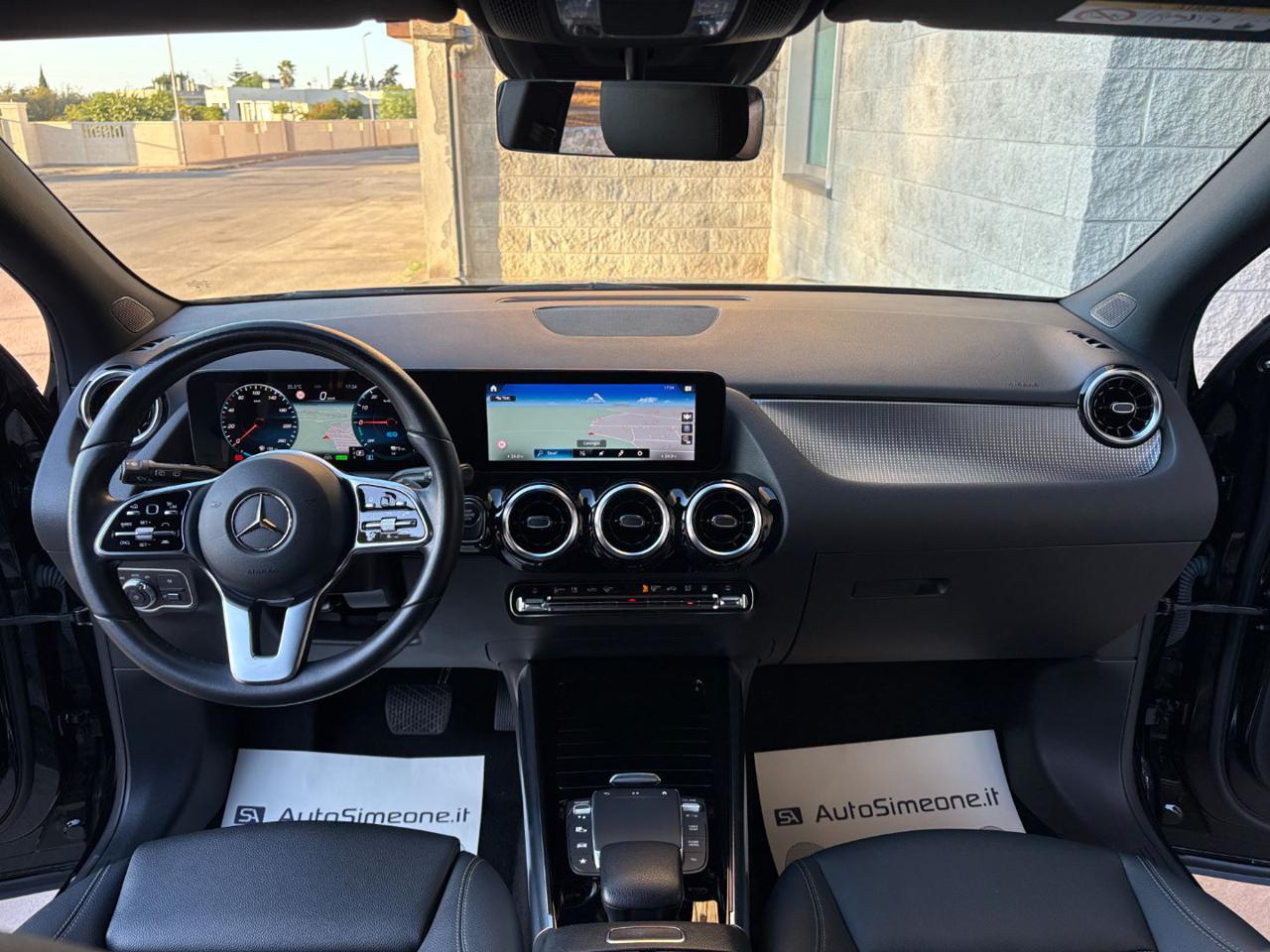 MERCEDES-BENZ GLA 250 e phev hybrid EQ Sport Plus Night Pack. - 13