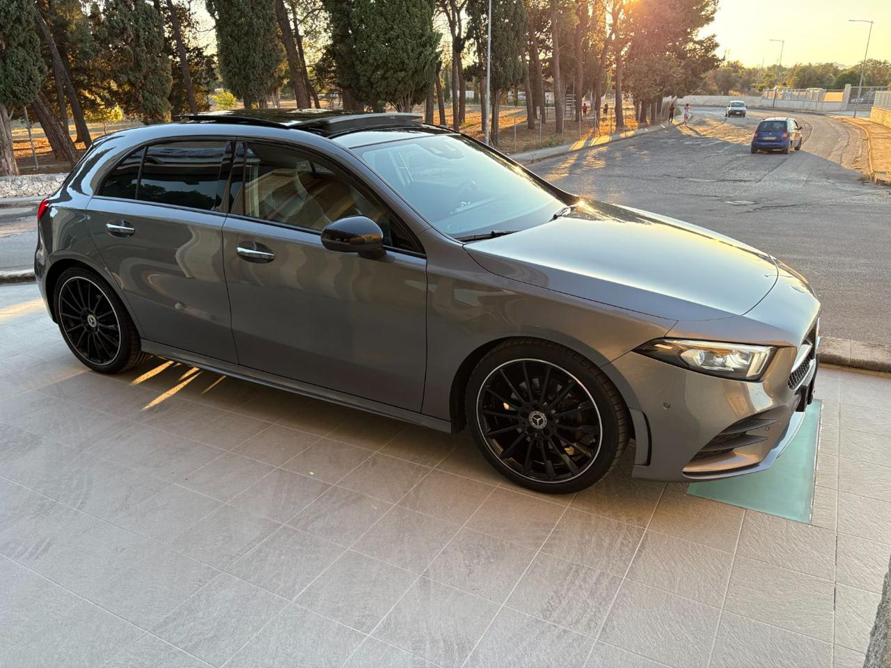 MERCEDES-BENZ A 200 d Automatic Premium Amg Night edition TETTO - 3