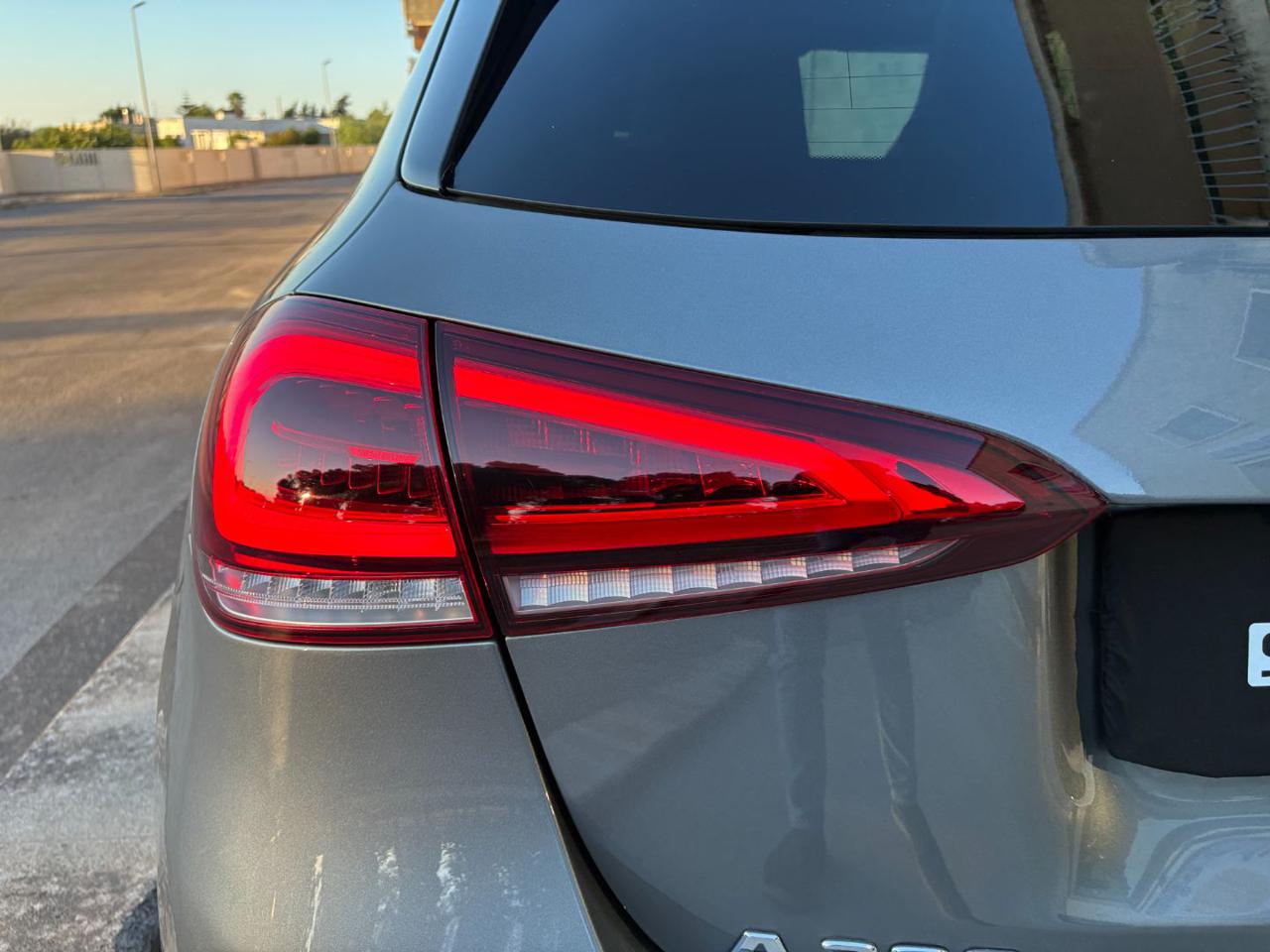 MERCEDES-BENZ A 200 d Automatic Premium Amg Night edition TETTO - 48