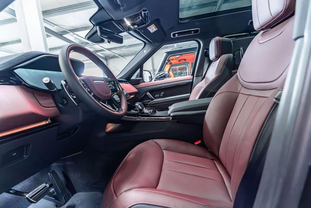 LAND ROVER Range Rover Sport P380 Dynamic SE - MY 2027 - 10