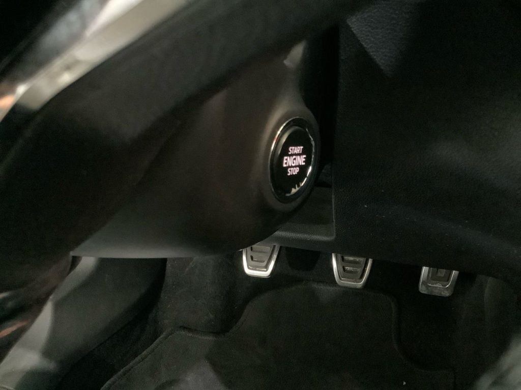 SKODA Fabia 1.0 MPI 80 CV Monte Carlo - 23