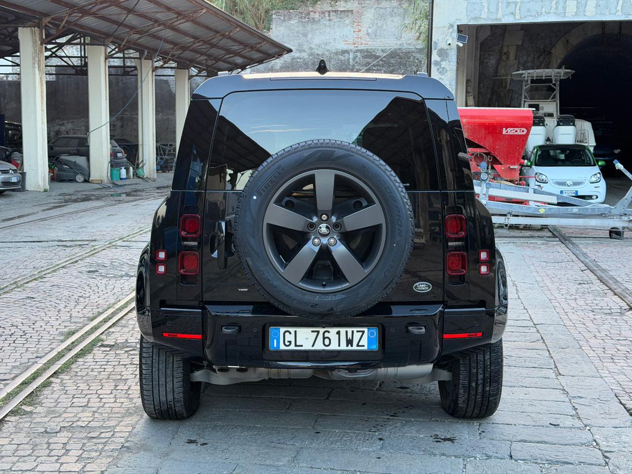 LAND ROVER Defender 110 3.0D I6 300 CV AWD Auto X-Dynamic HSE - 6