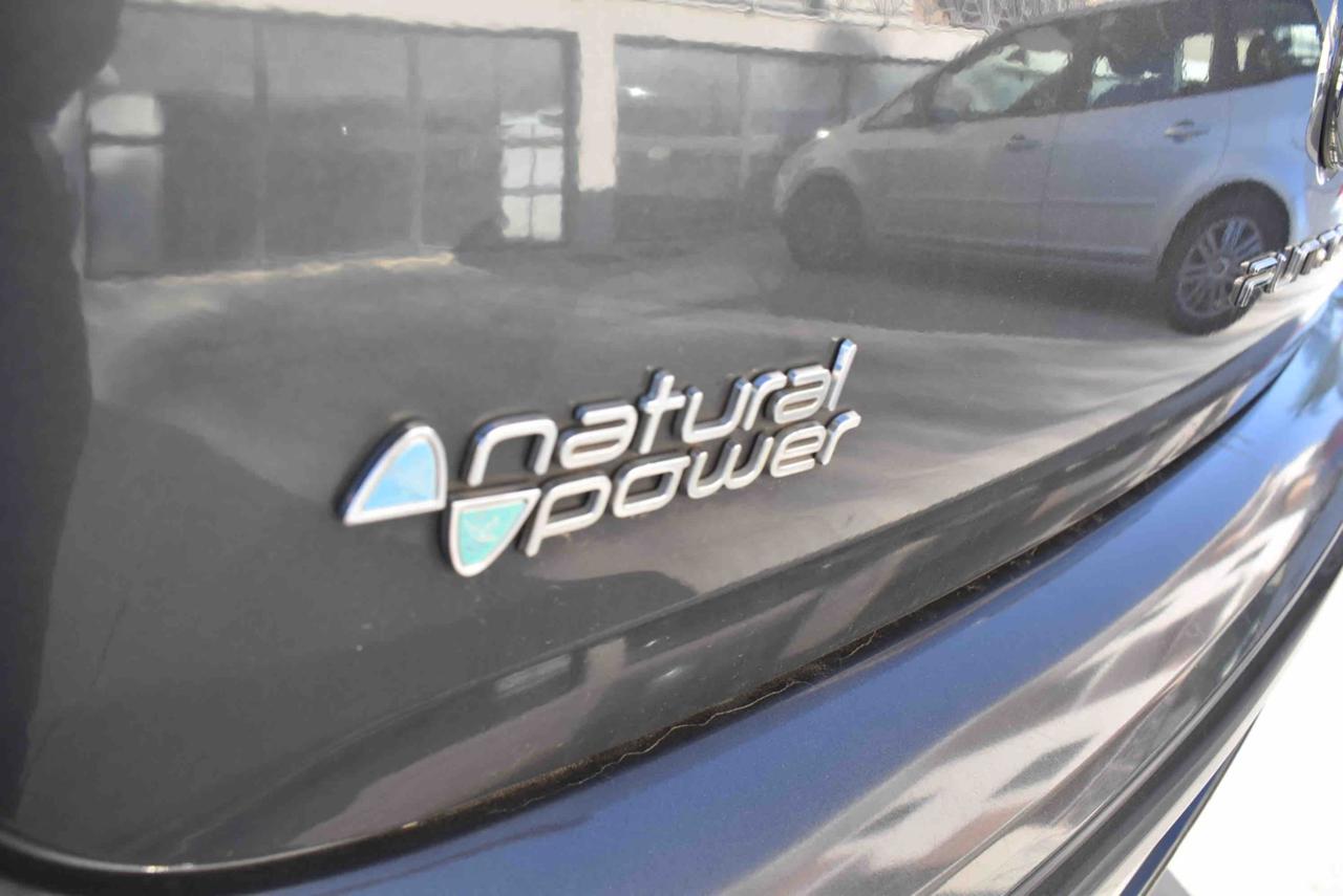 FIAT Punto 1.4 8V 5 porte Natural Power Lounge - 16