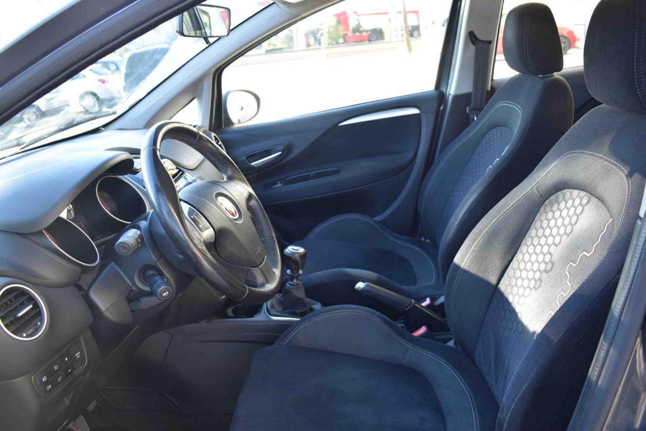 FIAT Punto 1.4 8V 5 porte Natural Power Lounge - 8