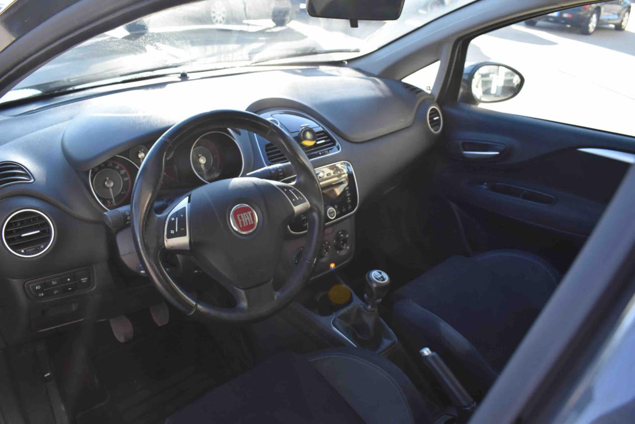 FIAT Punto 1.4 8V 5 porte Natural Power Lounge - 6