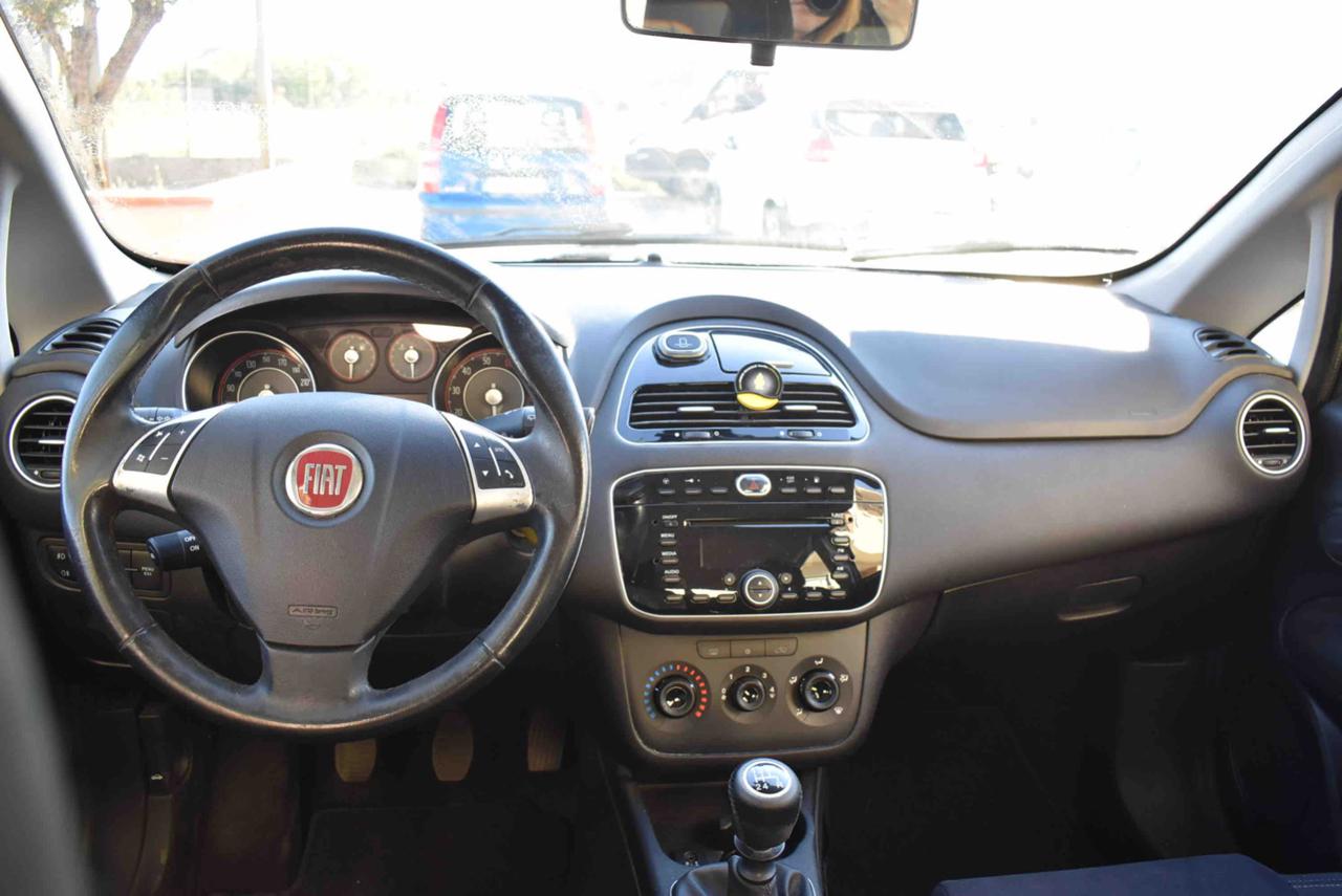 FIAT Punto 1.4 8V 5 porte Natural Power Lounge - 12