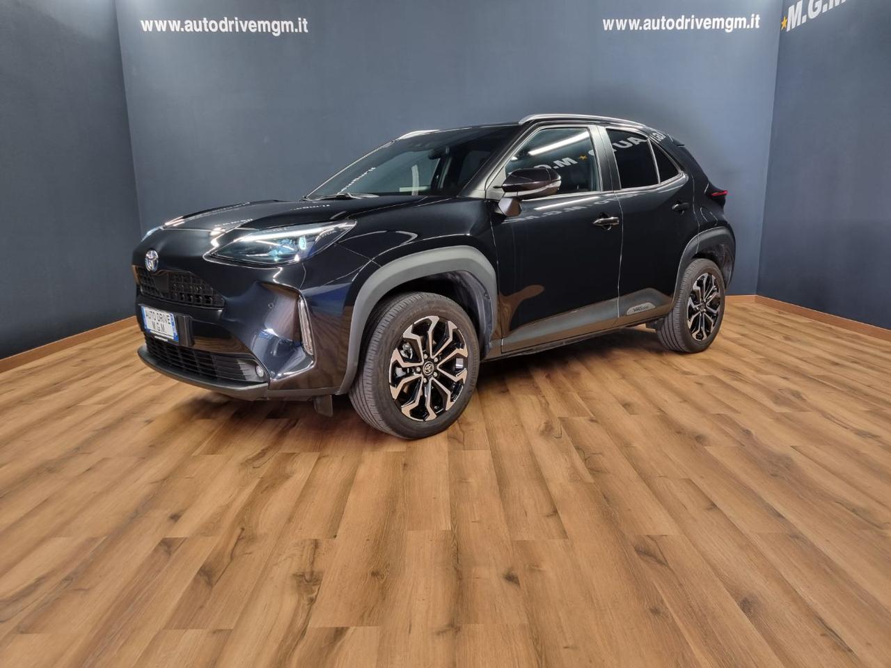 TOYOTA Yaris Cross 1.5 Hybrid 5p. E-CVT AWD-i TREND - 31