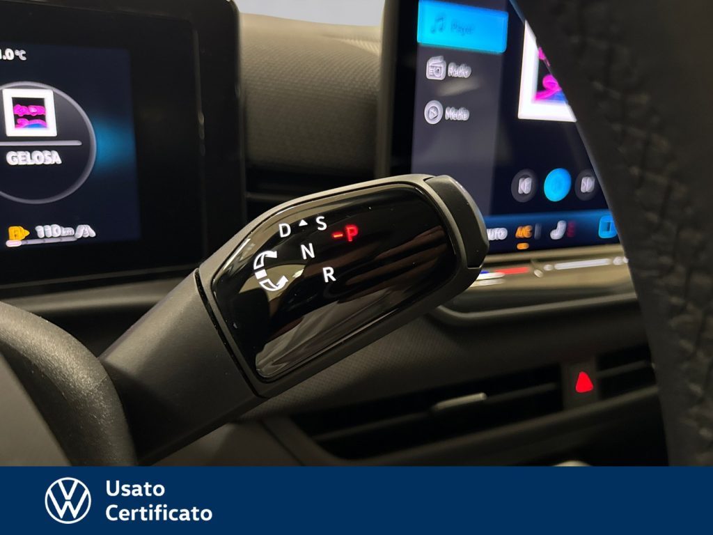 VOLKSWAGEN T-Roc 1.5 etsi life 115cv dsg - 11