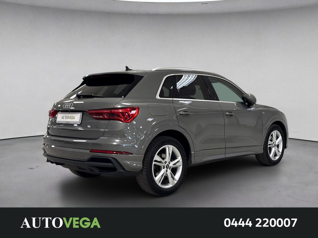 AUDI Q3 35 2.0 tdi s line edition s-tronic - 4