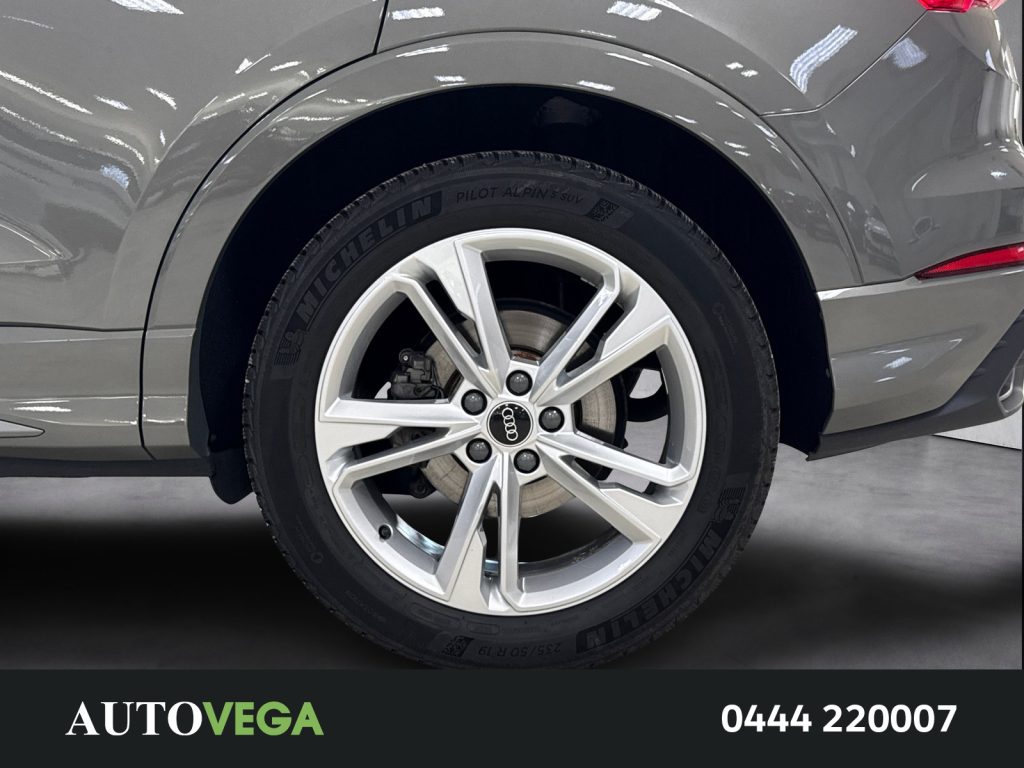 AUDI Q3 35 2.0 tdi s line edition s-tronic - 18