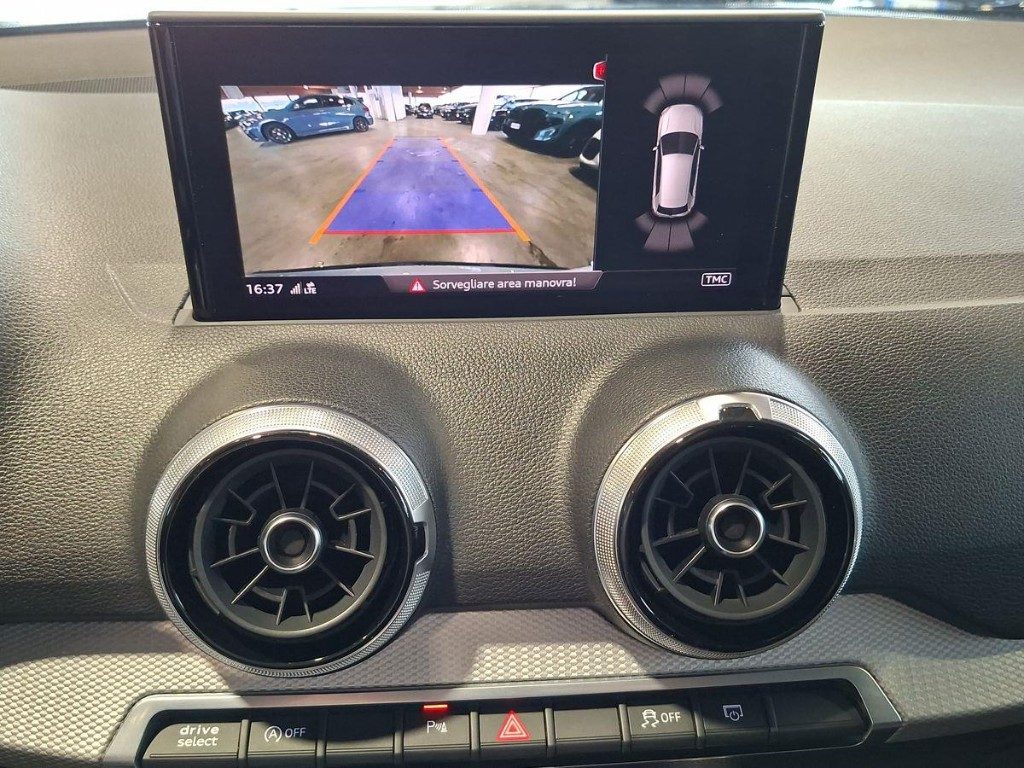 AUDI Q2 30 TDI Advanded Aut. - 12