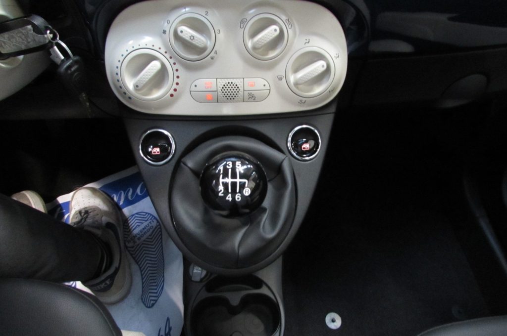 FIAT 500 1.0 Hybrid Dolcevita - 11