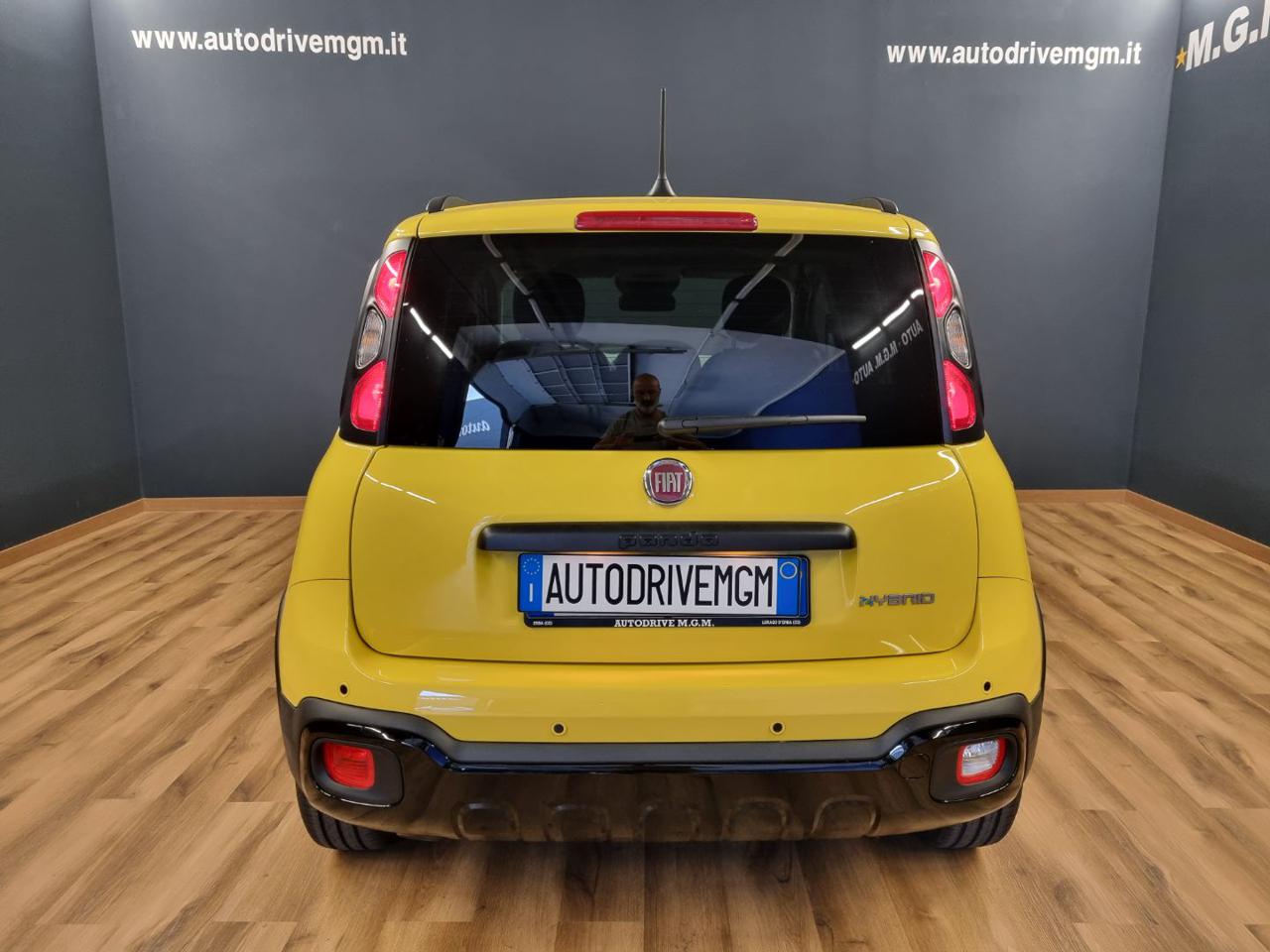 FIAT Panda 1.0 FireFly S&S Hybrid Pandina CROSS - 3