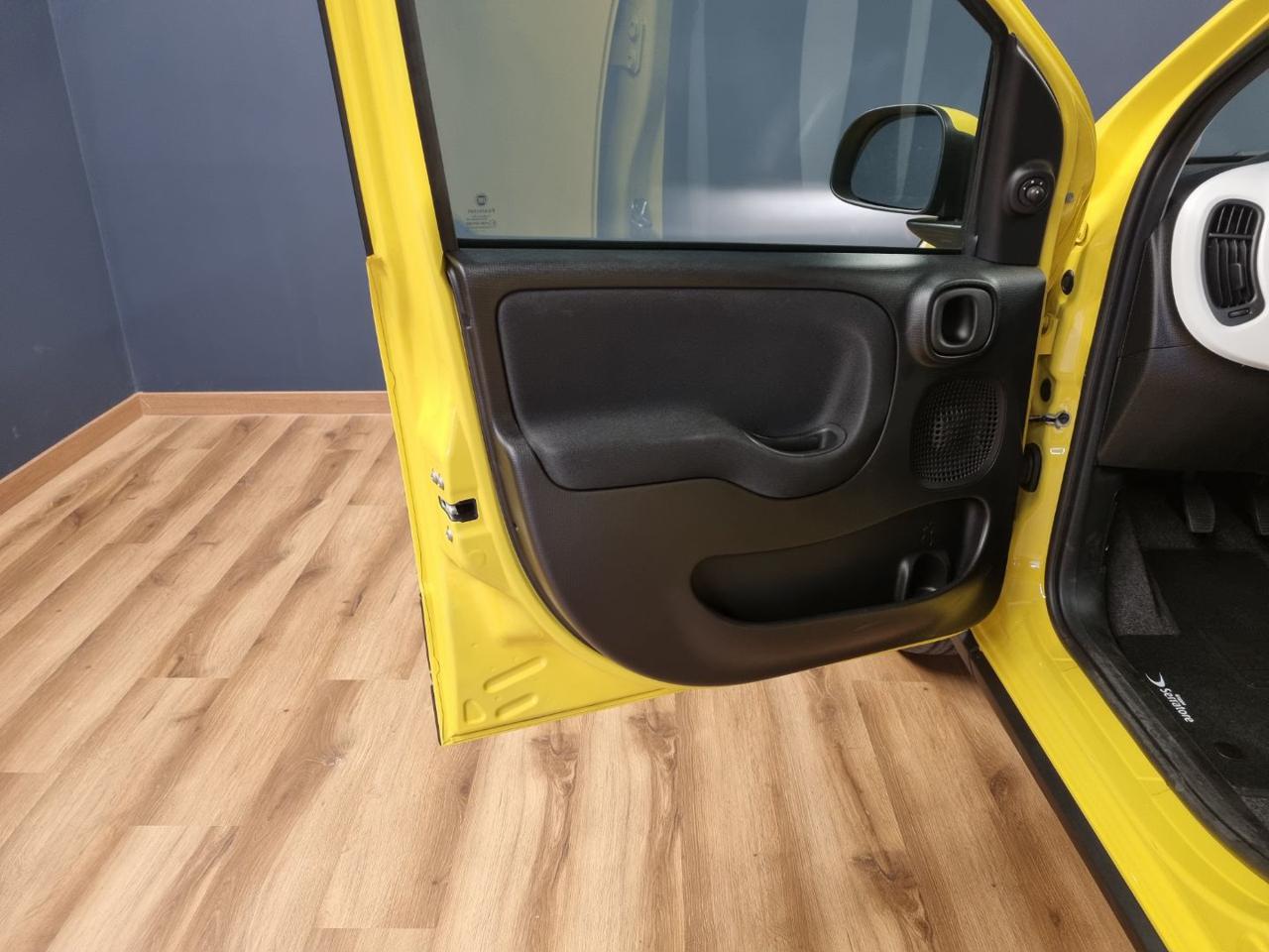 FIAT Panda 1.0 FireFly S&S Hybrid Pandina CROSS - 6