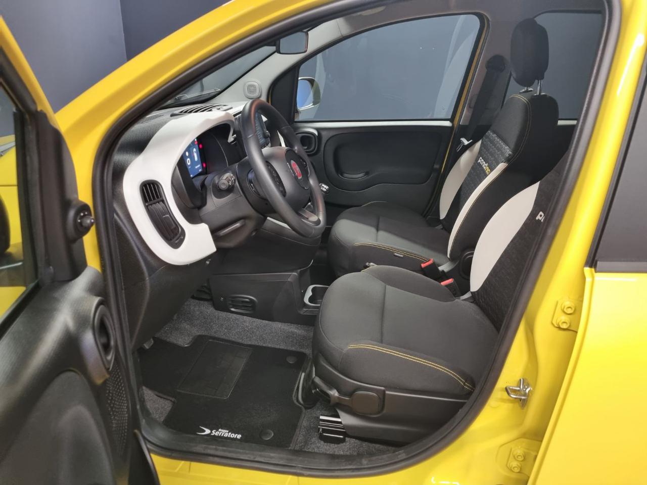 FIAT Panda 1.0 FireFly S&S Hybrid Pandina CROSS - 7